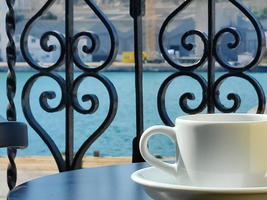 Deck 3 Savynomad Harbour Residences Wow Views Cospicua Zewnętrze zdjęcie
