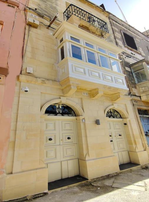 Deck 3 Savynomad Harbour Residences Wow Views Cospicua Zewnętrze zdjęcie