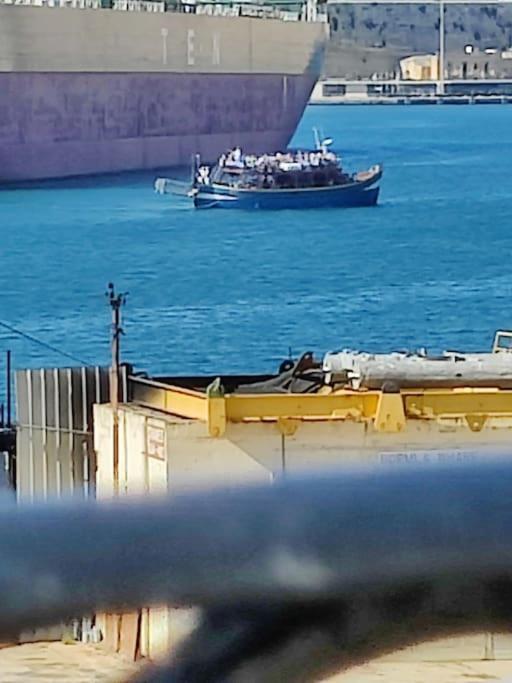 Deck 3 Savynomad Harbour Residences Wow Views Cospicua Zewnętrze zdjęcie